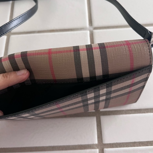 burberry wallet bag - Picture 4 of 7